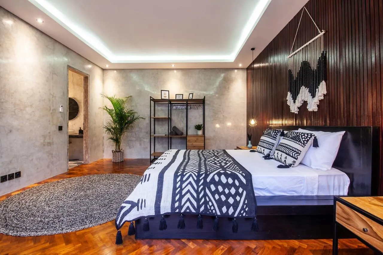 Simple And Magical . Villa Almaya Seminyak